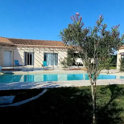Villa 140 m² hab. avec piscine