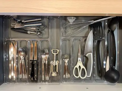a drawer filled with utensils in a drawer at L'alouette - Studio Duplex Confort en Hypercentre in Castres