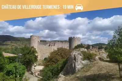 a banner with a picture of a castle at Maison au cœur des Corbières in Saint-Laurent-de-la-Cabrerisse