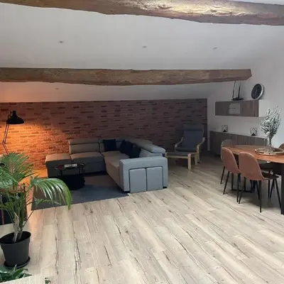 Industrial Lodge 85m² - Loft avec extérieur