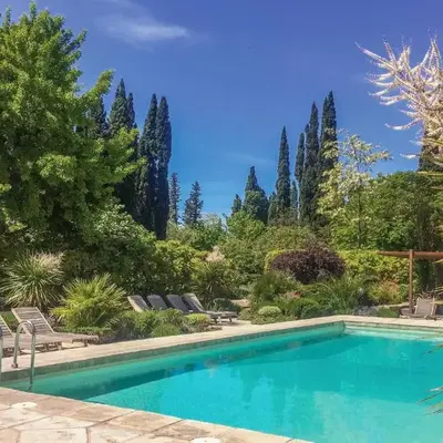 Amazing Home In Thézan-Des-Corbières