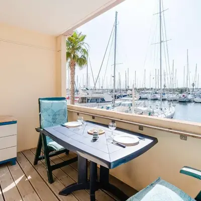 Studio cabine avec piscine et vue port à Gruissan - FR-1-409-199
