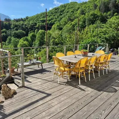 grande terrasse avec vue entre méditerranée et pays cathare