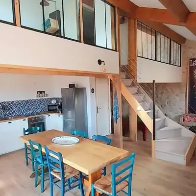 jolie maison avec terrasse