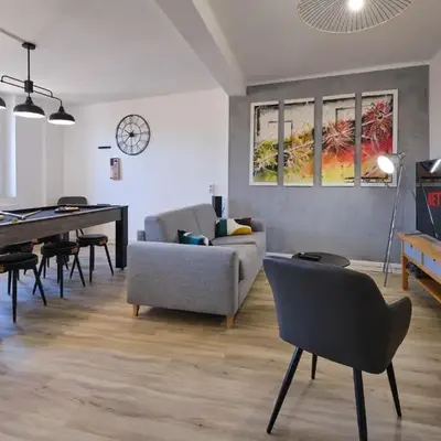 Magnifique*T4*centre ville*WIFI*Billard*Netflix*