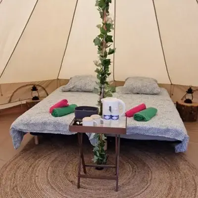Lodge tente les pommiers Glamping Ô rendez-vous en demi-pension