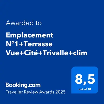 a screenshot of a phone screen with the words upgraded to enlargement n teenager at Emplacement N°1+Terrasse Vue+Cité+Trivalle+clim in Carcassonne