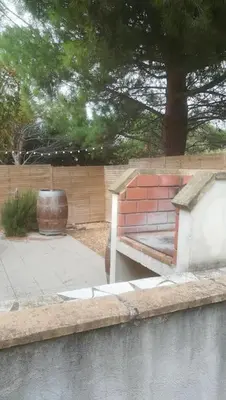 a brickificialificialificialificialificialificialificialificialificialificialificialificialificialificial at Gîte aux Aspres Logement de 65m² (4pers) in Fontcouverte
