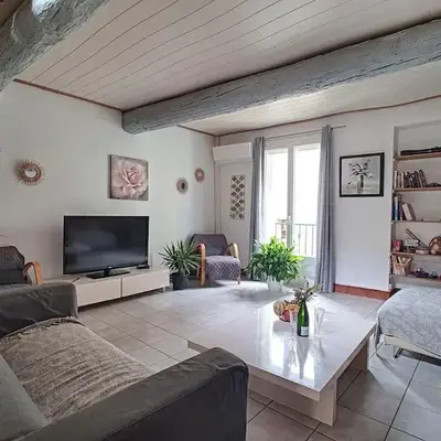 Coeur de Fitou Maison de village atypique avec terrasse