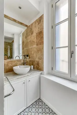 a white bathroom with a sink and a tub at Le Coste - Free parking - Central - Wifi -netflix in Carcassonne
