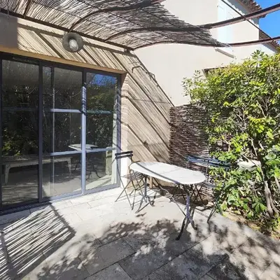 Nice Home In Saint-Laurent-De-La-Ca With Wifi