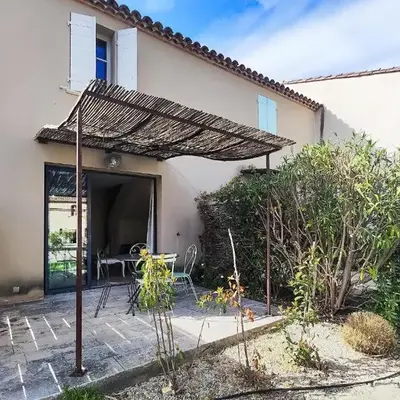 1 Bedroom Amazing Home In Saint-Laurent-De-La-Ca