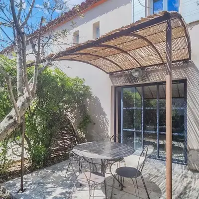 Gorgeous Home In Saint-Laurent-De-La-Ca With Wifi