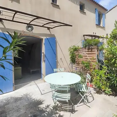2 Bedroom Nice Home In Saint-Laurent-De-La-Ca