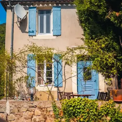 La Maison Bleue