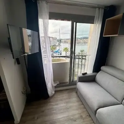 Superbe Studio avec vue sur le port de Gruissan