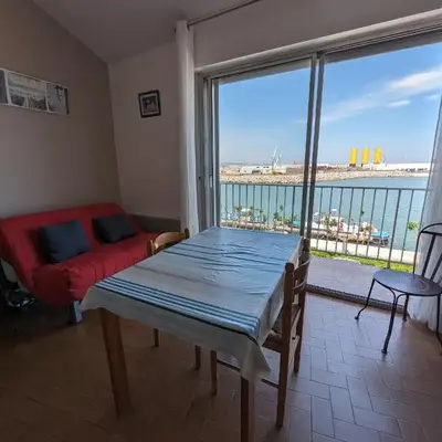 Appartement T2 mezzanine 4/5 pers à 250m de la plage