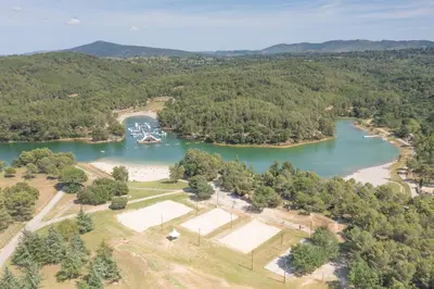 an aerial view of a lake with boats in it at Tout confort ! Ville, Calme, Cinéma privé, Climatisation, Parking, WiFi in Carcassonne