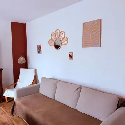 Maison proche de la Cité avec jardin