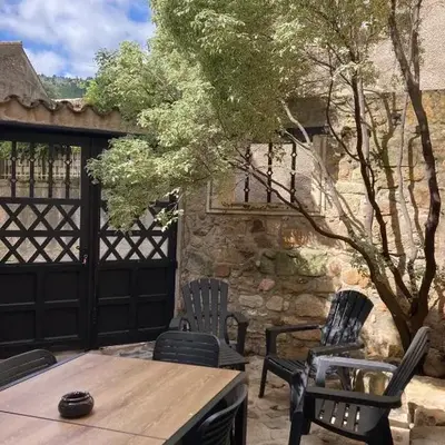 Maison 2 chambres avec cour intérieure