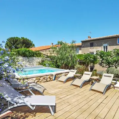Gorgeous Home In Thézan-Des-Corbières