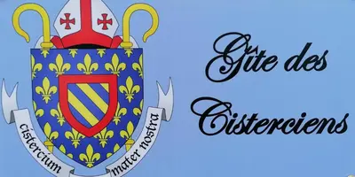 a crest with the words life desiderations and the words utrecht at Gîte des Cisterciens 7 à 9 personnes in Lempaut