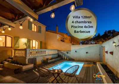a house with a swimming pool with chairs and a table at Maison Jade - Villa avec piscine - Barbecue - Calme in Narbonne