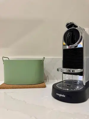 a toaster sitting on top of a counter at Appartement de luxe à deux pas des Halles, quai Valliere in Narbonne