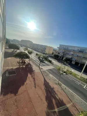 a shadow of a person riding a horse on a street at Palma Studio bis 4 pers - 100m plage in Port-la-Nouvelle