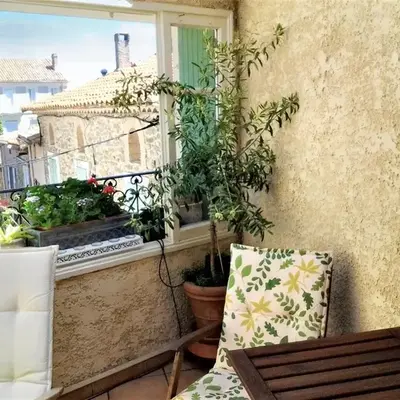 Maison intime à Pouzols-Minervois avec jardin et parking
