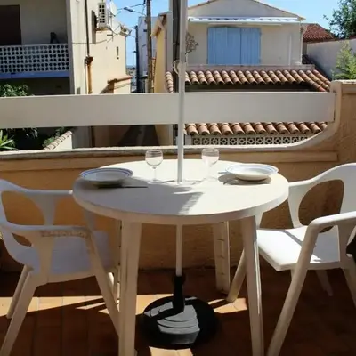 Maison Studio mezz 2 couchages PORT LA NOUVELLE PN000-201
