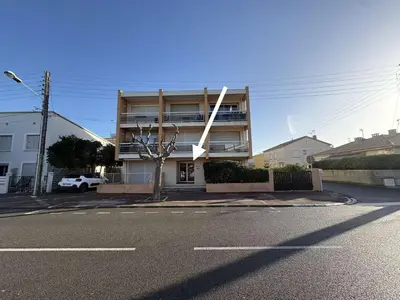 a building on the side of a street at Studio 3 couchages PORT LA NOUVELLE PN040-004 in Port-la-Nouvelle