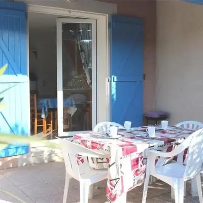 Pavillon dans résidence avec piscine Grazel GA090-056