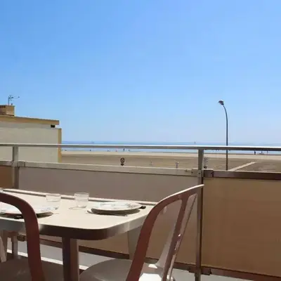 Appartement 2 pièces PORT LA NOUVELLE PN210-036