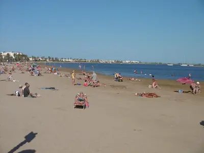 a large group of people on the beach at T2 Spacieux, Proche Plage, Parking Privé - FR-1-796-82 in Gruissan