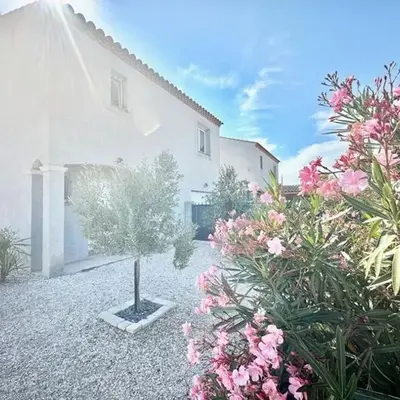 Villa avec piscine privée