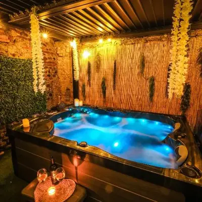 La Villa Lova - Loveroom avec spa privatif à Pamiers