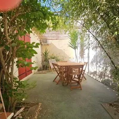 La Tiny House YourHostHelper