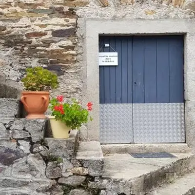 La petite maison dans le Sidobre