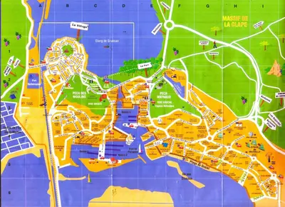 a map of the disney world at Appart RDC avec cour à 60 m plage du Grazel Gruissan in Gruissan