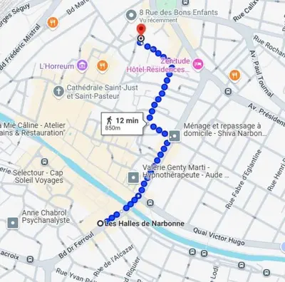 a map of a subway line with colored dots at Le Bohja - Charming apartment near Les Halles in Narbonne
