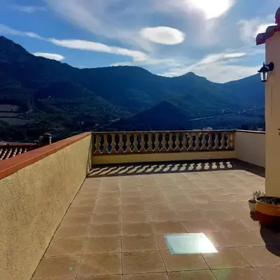 Jolie maison de village avec vue