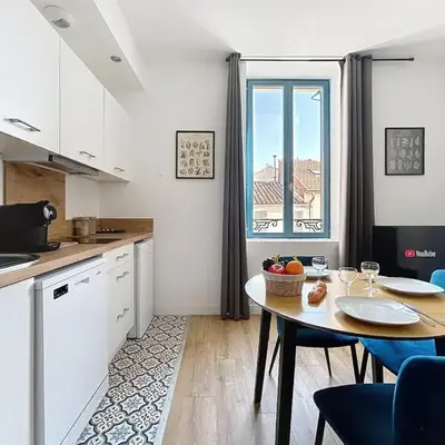 L'Alcazar - Appartement à deux pas des halles - Climatisation