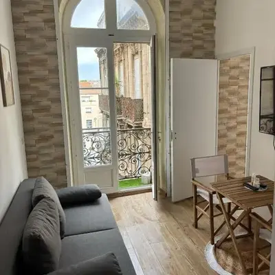 Appartement Moderne au centre de NARBONNE