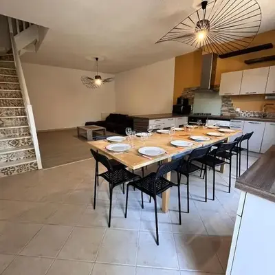 Quiet house for 12 people near Cité Carcassonne