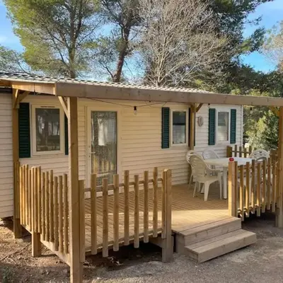 Mobil-home avec Terrasse à Lézignan-Corbières