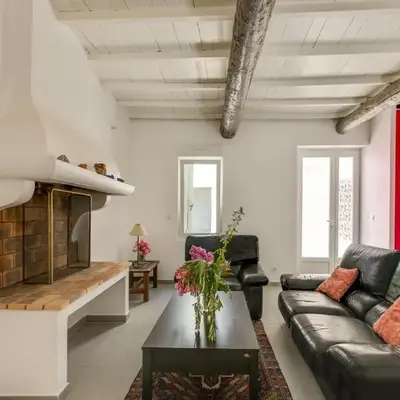 Holiday Home in Montouliers near Nature Reserve
