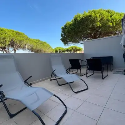 Charmant studio grande terrasse