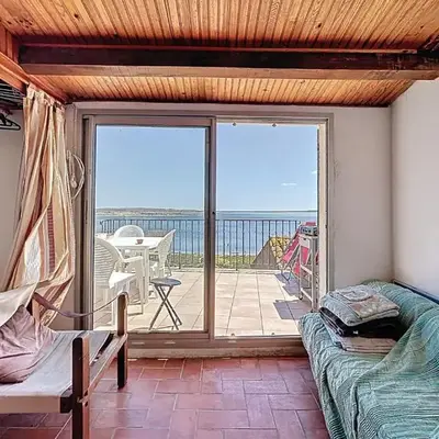 Charming house with terrace and breathtaking views