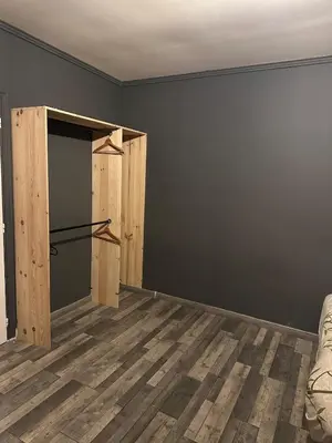an empty room with a wall with a closet at Asta house in Cébazan
